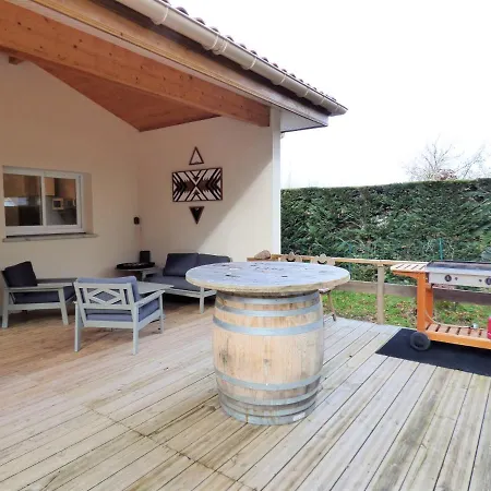 *villa Ivoire* Grand Jardin-calme-terrain Pétanque Сasa de vacaciones