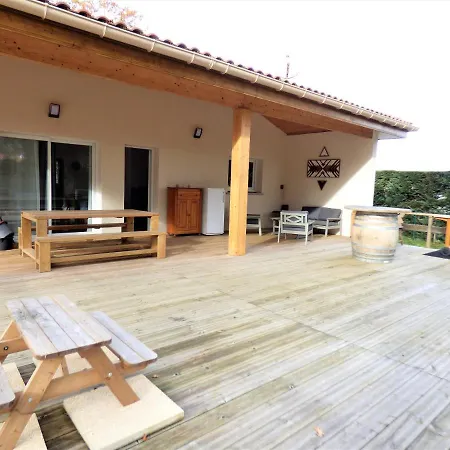 *villa Ivoire* Grand Jardin-calme-terrain Pétanque